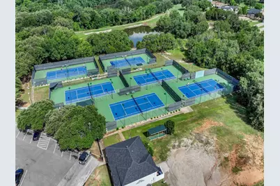 943 E Landings, Granbury, TX 76049 - Photo 26