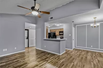 1307 Willoughby Lane #5421, Arlington, TX 76011 - Photo 4