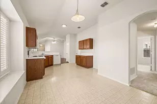 12113 Thicket Bend Dr, Fort Worth, TX 76244 - Photo 12