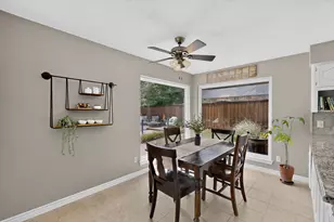 3601 Teal Ln, Bedford, TX 76021 - Photo 12