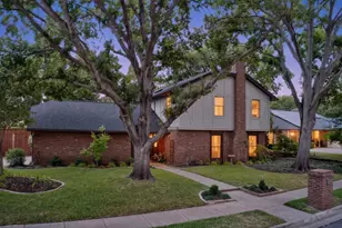 3601 Teal Ln, Bedford, TX 76021 - Photo 2