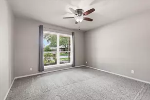 1100 Yorkshire Dr, Carrollton, TX 75007 - Photo 24