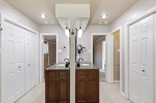 1100 Yorkshire Dr, Carrollton, TX 75007 - Photo 22