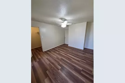 1014 Harbor Lakes Drive, Granbury, TX 76048 - Photo 12
