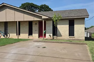 1014 Harbor Lakes Dr, Granbury, TX 76048 - Photo 16