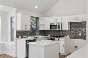 305 Droinwich Cir, Allen, TX 75002 - Photo 10