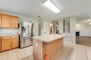 13033 Fencerow Rd, Fort Worth, TX 76244 - Photo 16