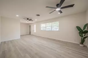 5413 Jane Anne St, Haltom City, TX 76117 - Photo 4