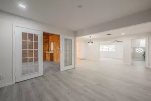5413 Jane Anne St, Haltom City, TX 76117 - Photo 16
