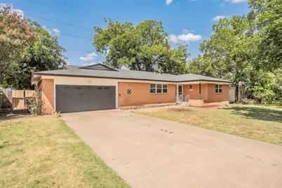 5413 Jane Anne Street, Haltom City, TX 76117 - Photo 2