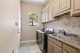 2010 Woodland Hills Ln, Weatherford, TX 76087 - Photo 22