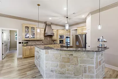 2010 Woodland Hills Lane, Weatherford, TX 76087 - Photo 12