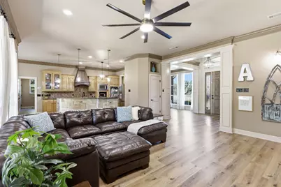 2010 Woodland Hills Lane, Weatherford, TX 76087 - Photo 8