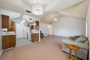 409 29th St, Grand Prairie, TX 75050 - Photo 20