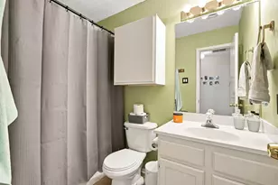 601 E Avenue F, Midlothian, TX 76065 - Photo 14