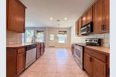 1420 Fleetwood Cove Drive, Grand Prairie, TX 75052 - Photo 10