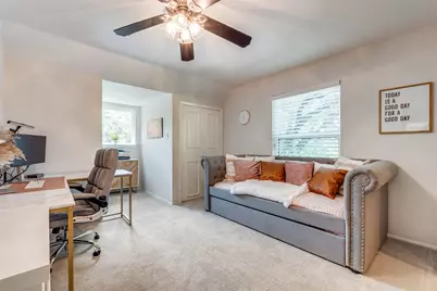 9805 Estate Lane, Dallas, TX 75238 - Photo 18