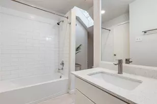 9805 Estate Ln, Dallas, TX 75238 - Photo 30