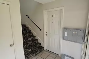 6033 Sandhurst Ln, Dallas, TX 75206 - Photo 2