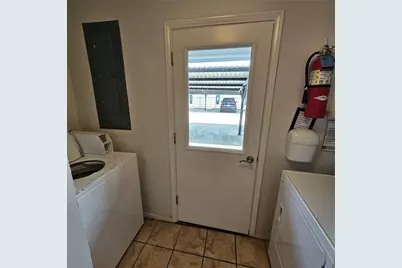 6033 Sandhurst Lane #D, Dallas, TX 75206 - Photo 4
