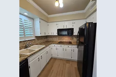 6033 Sandhurst Lane #D, Dallas, TX 75206 - Photo 16