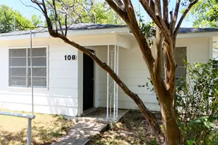108 E Kirby Ave, Quinlan, TX 75474 - Photo 6