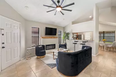 408 Sycamore Lane, Euless, TX 76039 - Photo 6