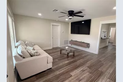 1512 Lexington Street, Waco, TX 76711 - Photo 2
