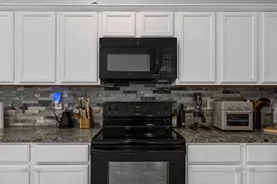 1612 Ambercrest Drive, Lancaster, TX 75146 - Photo 8