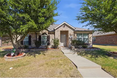 1612 Ambercrest Drive, Lancaster, TX 75146 - Photo 8