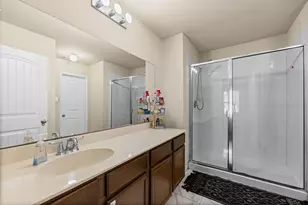 1612 Ambercrest Dr, Lancaster, TX 75146 - Photo 16
