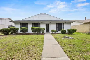 1824 Chamberlain Dr, Carrollton, TX 75007 - Photo 1