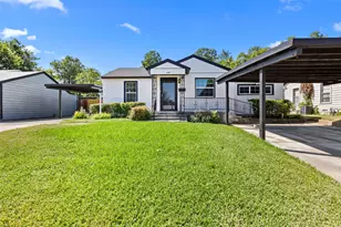 1100 E Bowie St, Fort Worth, TX 76104 - Photo 1