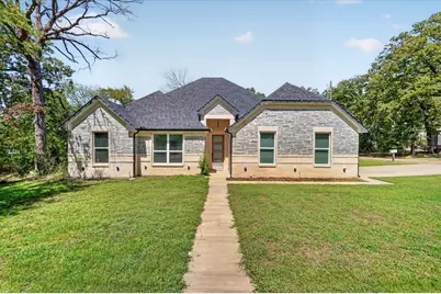 114 Dowdy Lane, Mabank, TX 75156 - Photo 1