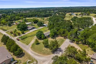 1510 Stanford Ct, Denton, TX 76210 - Photo 2