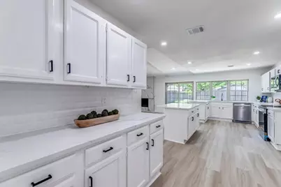 1505 Rocky Cove Circle, Plano, TX 75023 - Photo 12
