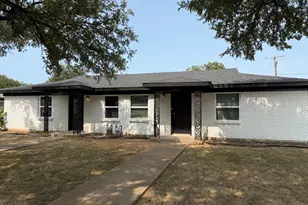 2500 Normont Cir, Fort Worth, TX 76103 - Photo 1