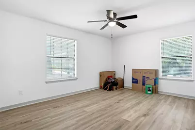 7800 Skylake Drive, Fort Worth, TX 76179 - Photo 18