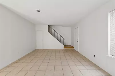 3951 N Garland Avenue #1, Garland, TX 75040 - Photo 8