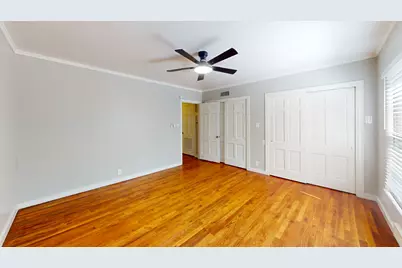 2010 N Locust Street, Denton, TX 76209 - Photo 12