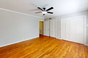 2010 N Locust St, Denton, TX 76209 - Photo 12