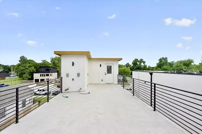 2505 Pennsylvania Avenue, Dallas, TX 75215 - Photo 20