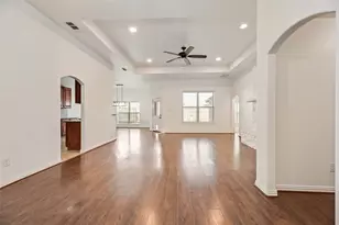 2808 Park St, Ennis, TX 75119 - Photo 6