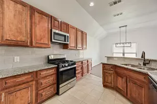 2808 Park St, Ennis, TX 75119 - Photo 16