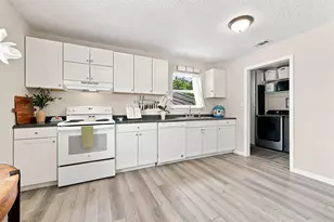 304 Primrose Ln, Sherman, TX 75092 - Photo 6