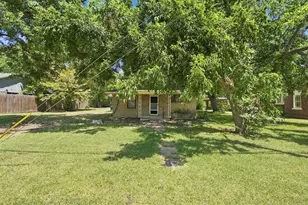 204 Methodist St, Red Oak, TX 75154 - Photo 2