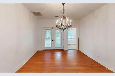 3326 Burlingdell Avenue, Dallas, TX 75211 - Photo 2