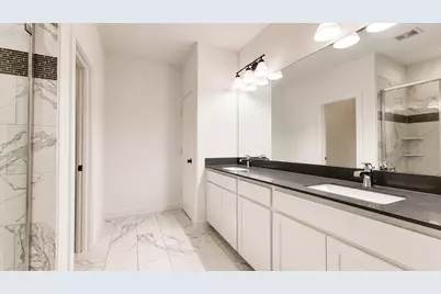 413 Harmon Drive, Plano, TX 75075 - Photo 12