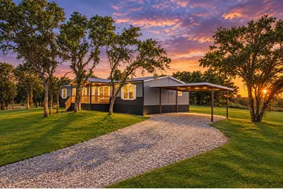242 Huddleston Road, Sunset, TX 76270 - Photo 4
