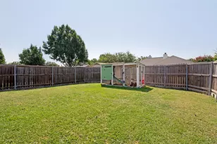 1654 Clarendon Dr, Lewisville, TX 75067 - Photo 8